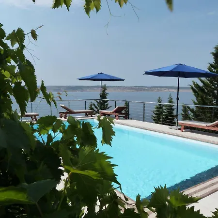 Maria Starigrad Paklenica